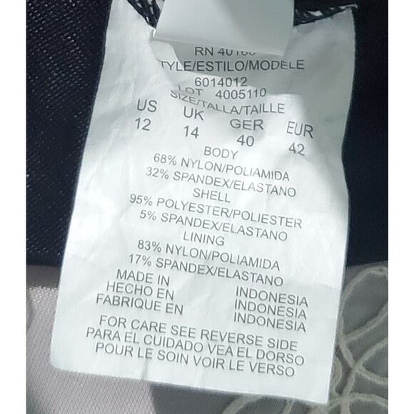 MagicSuit By Miracle Suit Floral Black Swimdress Size 12 Vacation Cruisewear - Picture 8 of 8